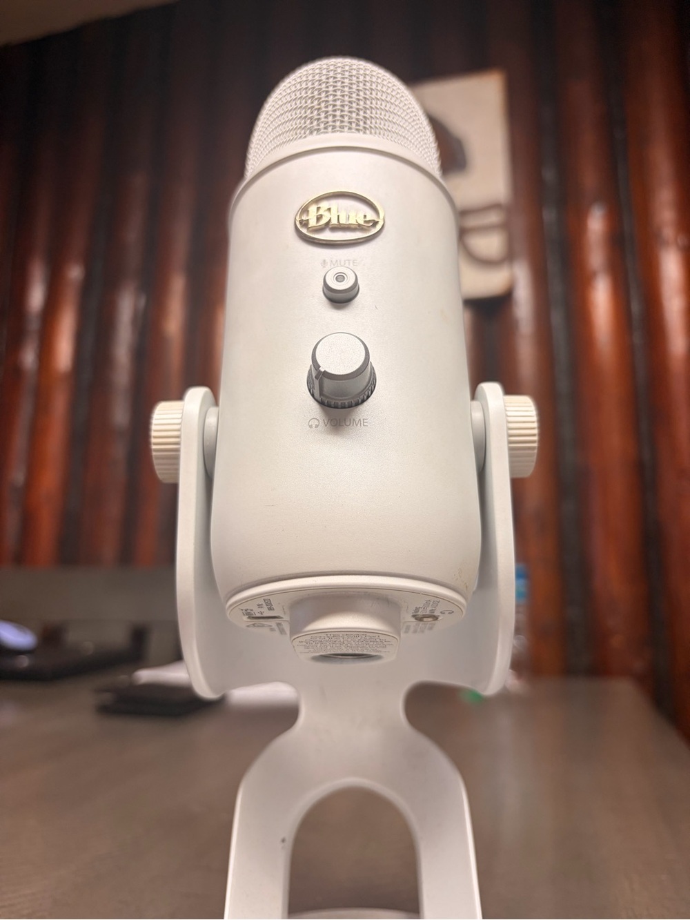 Logitech Blue Yeti USB Microphone - White